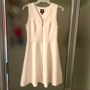 Vince Camuto scuba white & gold zip fit & flare dress